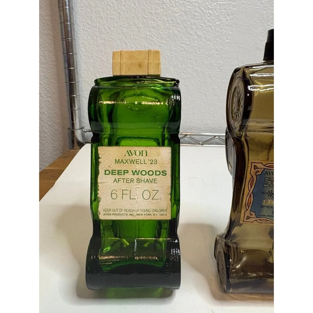 Vintage Avon, Decanter, Collectible Glass, Men's Grooming, Classic Cars, Automob